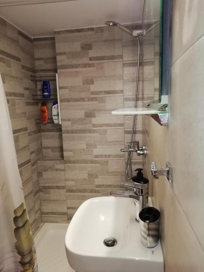 אתונה Cute Apartmnet In Thiseio מראה חיצוני תמונה